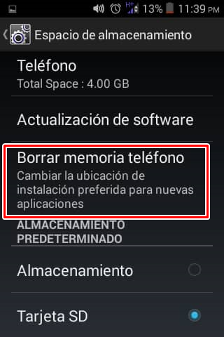 Selecciona borrar memoria del teléfono en la configuración de tu móvil Android